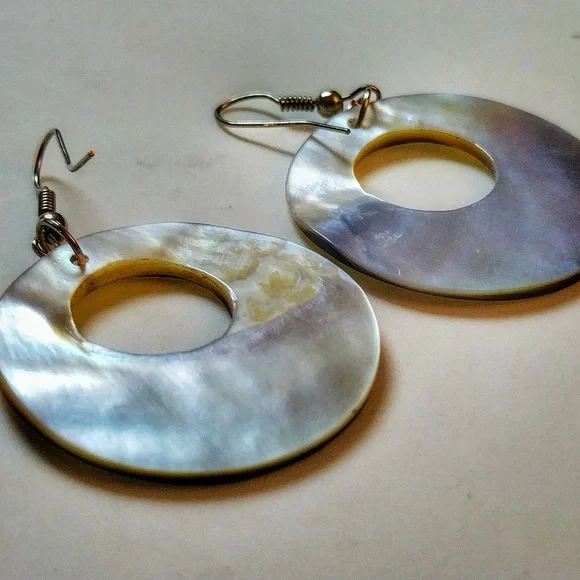 Iridescent Brown Shell Hoop Drop Earrings - Picture 3 of 5
